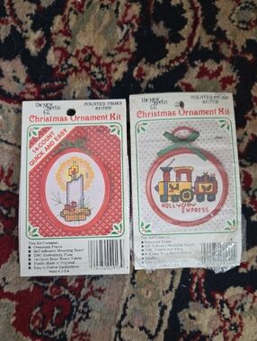 Red Christmas Ornament Kit - Candle & Holiday Express